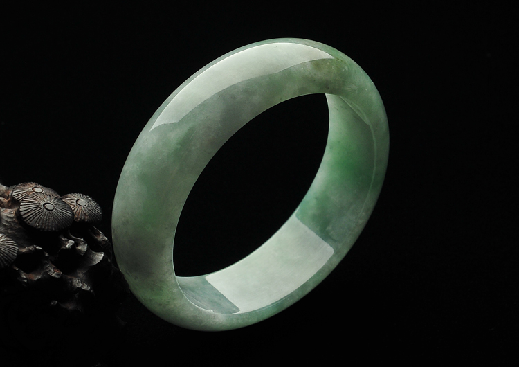 糯冰种飘花手镯（55.4mm）