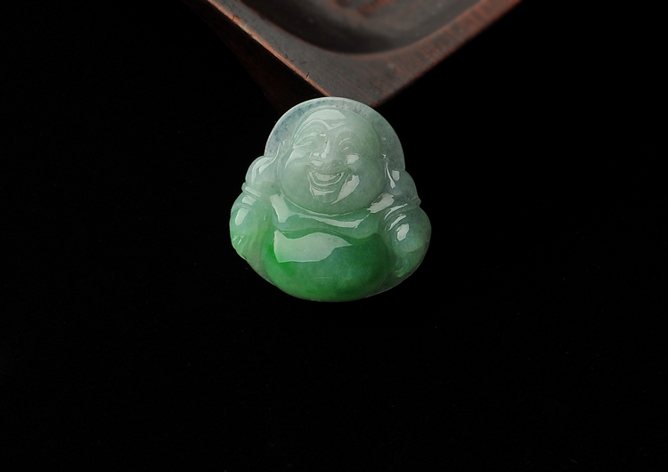 糯冰种飘翠玉佛挂件