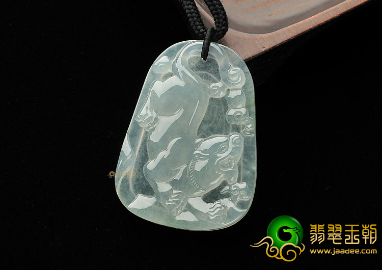 (超值推荐)冰种晴水虎牌挂件