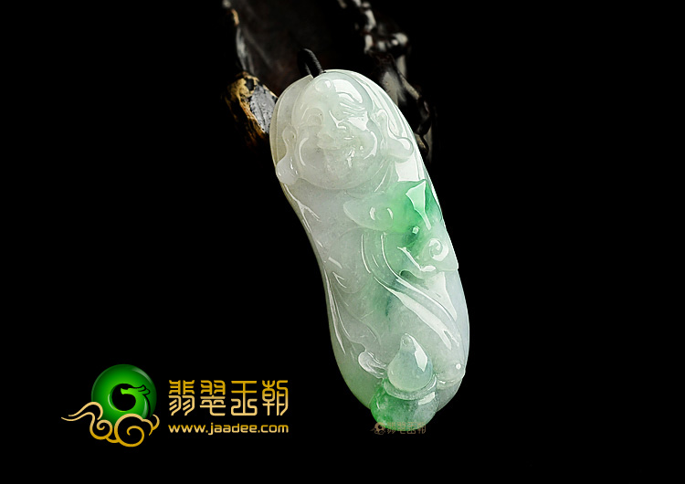 糯冰种飘翠站佛挂件
