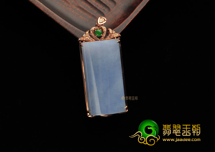 (超值推荐)糯冰种紫罗兰镶玫瑰金平安牌胸坠(真钻)