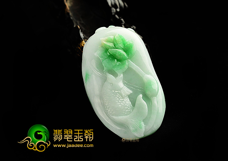 细糯种淡三彩连年有余挂件