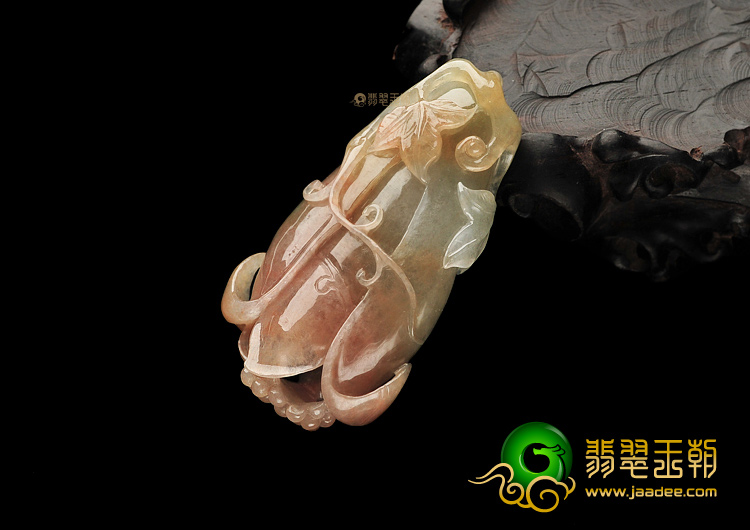 (超值推荐)糯冰种褐黄翡玉兰花挂件