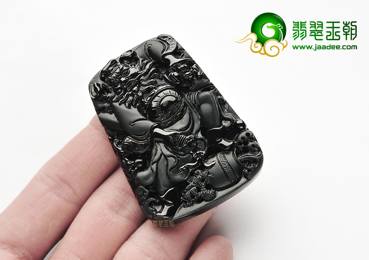 细糯种墨翠钟馗挂件