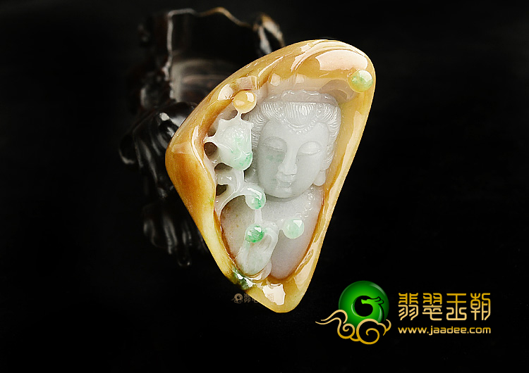 糯冰种三彩观音头挂件