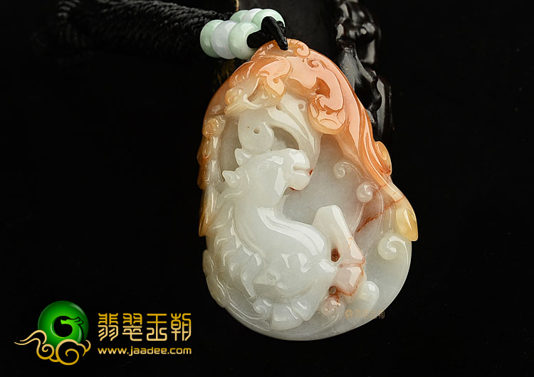 糯冰种红黄翡龙马精神挂件