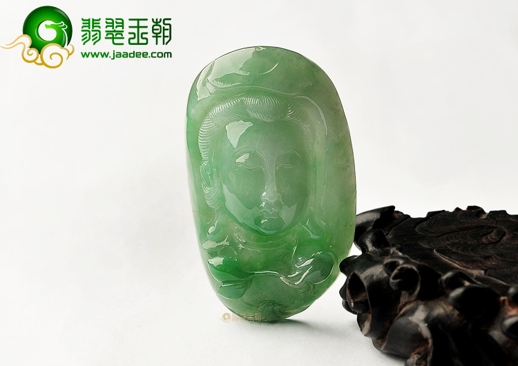 糯冰种晴水观音头挂件