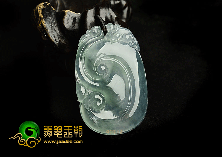 冰玻种晴水如意挂件