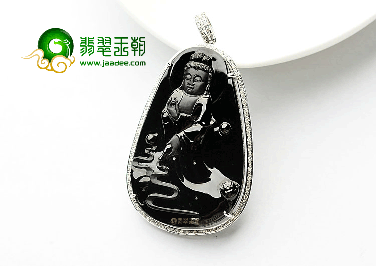 玻璃种墨翠镶白金观音挂件
