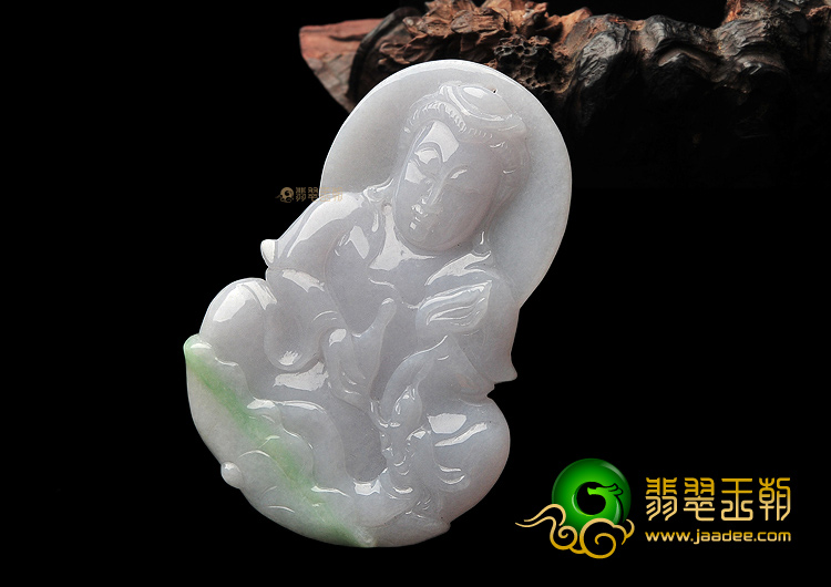 (超值推荐)糯冰种春带彩观音挂件