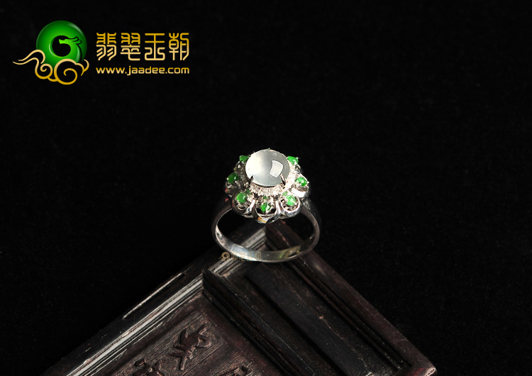 冰种晴水镶白金戒指(真钻)