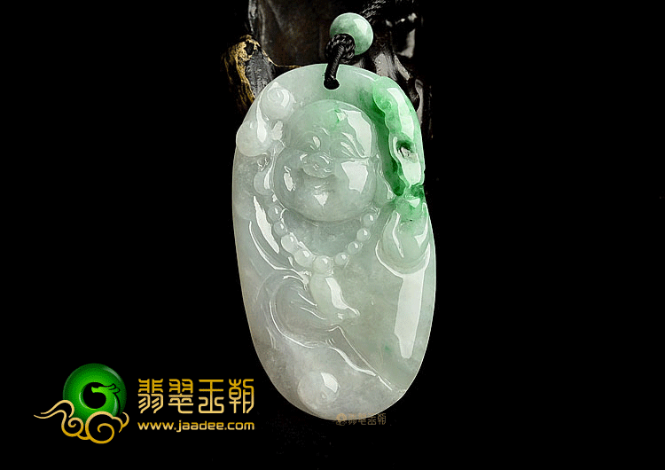 糯冰种飘翠纳福挂件