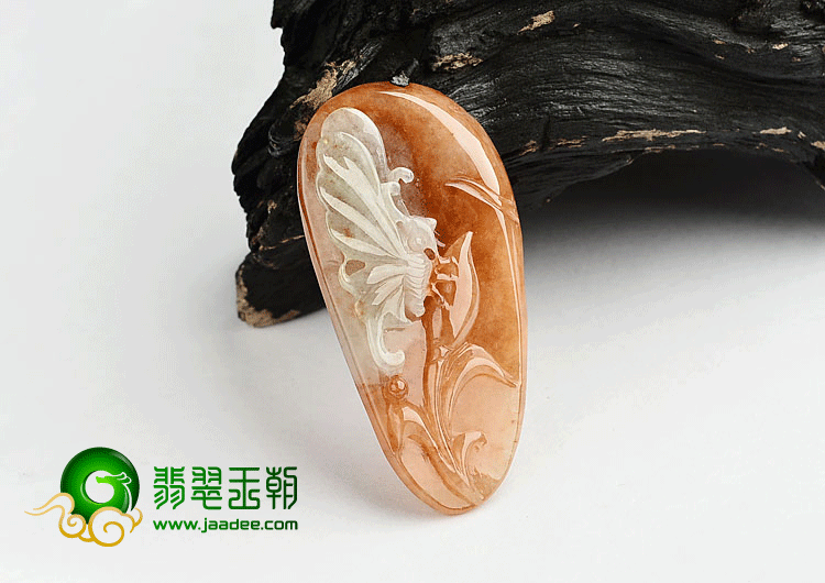 糯冰种红黄翡蝶恋花挂件