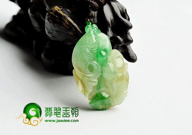 糯冰种三彩连年有余挂件