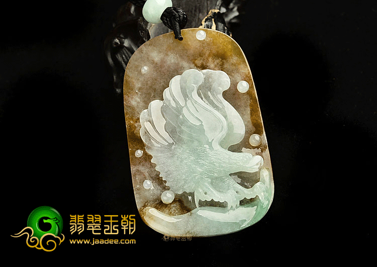 冰种淡黄加绿雄鹰展翅挂件