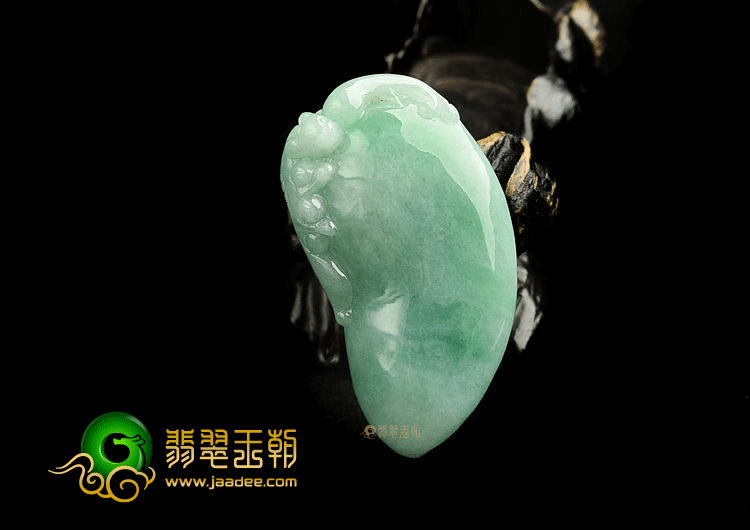 糯冰种豆色福瓜挂件