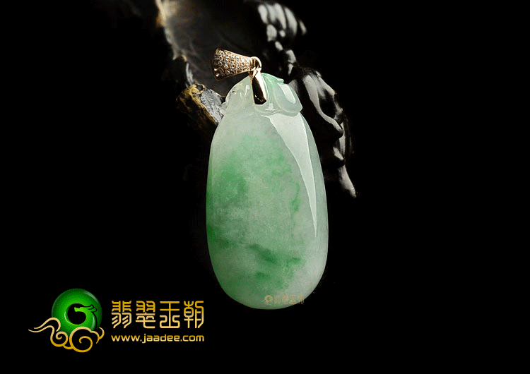 冰种飘翠福瓜挂件(金扣)