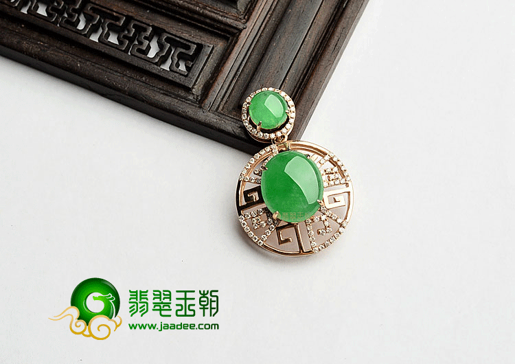 (超值推荐)冰种阳绿镶玫瑰金胸坠(真钻)