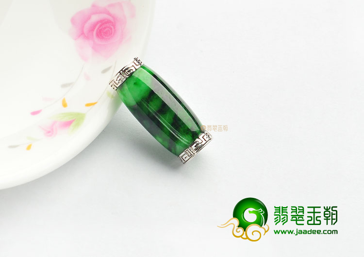 (超值推荐)糯冰种廯加绿镶白金路路通胸坠