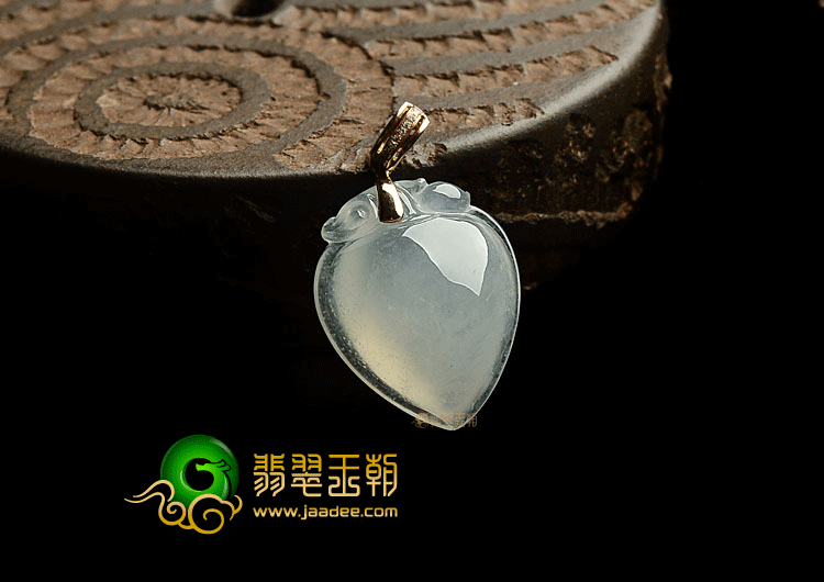 冰种晴水寿桃挂件(金扣)