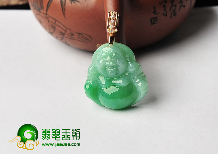 糯冰种翠色玉佛挂件
