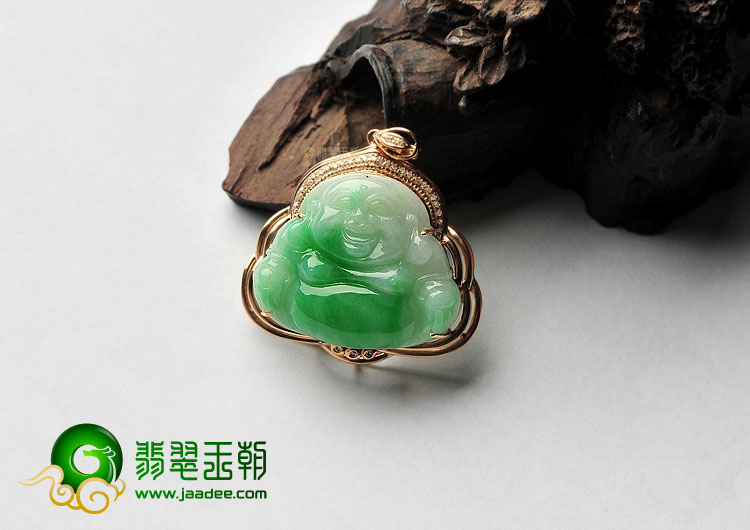 糯冰种翠色镶玫瑰金玉佛胸坠(真钻)