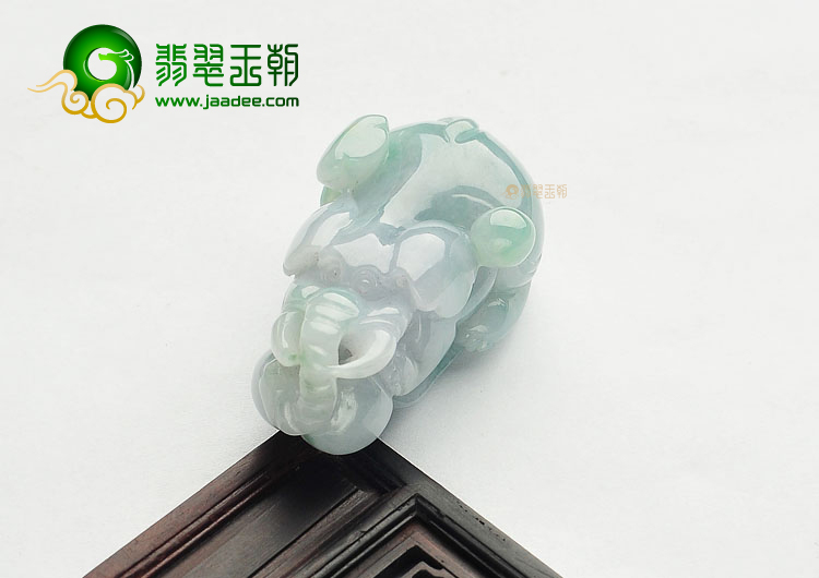糯冰种晴水吉祥如意挂件