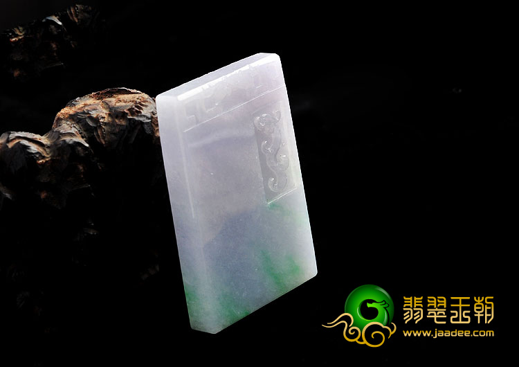 糯冰种紫罗兰飘翠仿古龙牌挂件