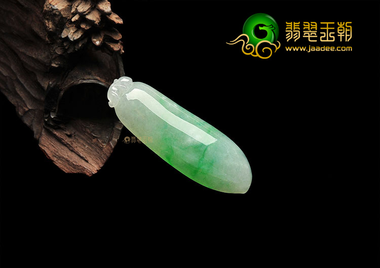 冰种飘翠福瓜挂件