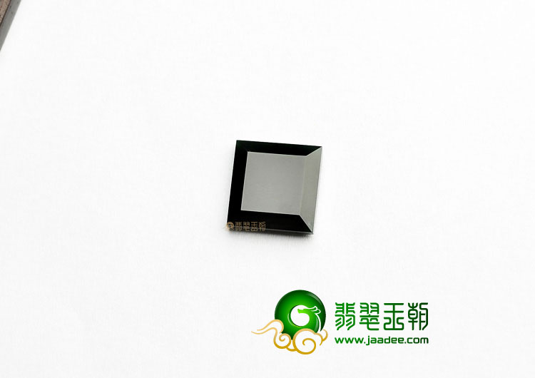 玻璃种墨翠戒面