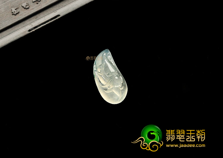 冰玻种晴水龙头戒面