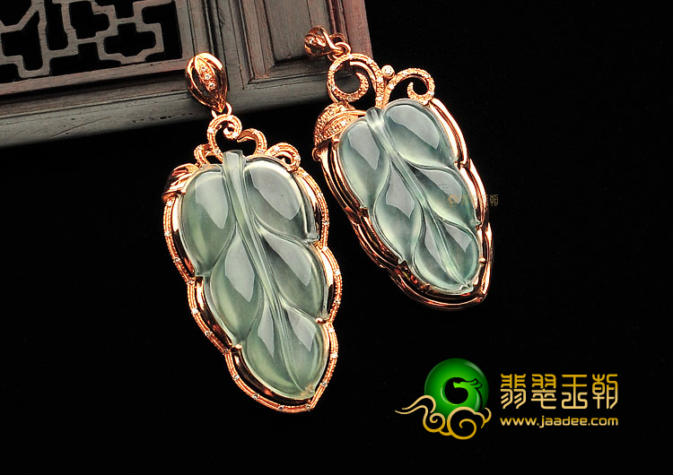 冰种晴水镶玫瑰金叶子胸坠(真钻)(一对)