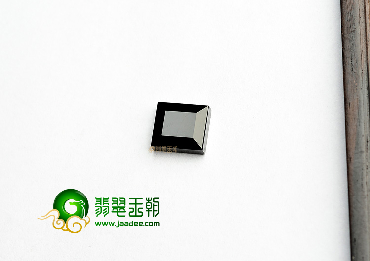 冰种墨翠戒面