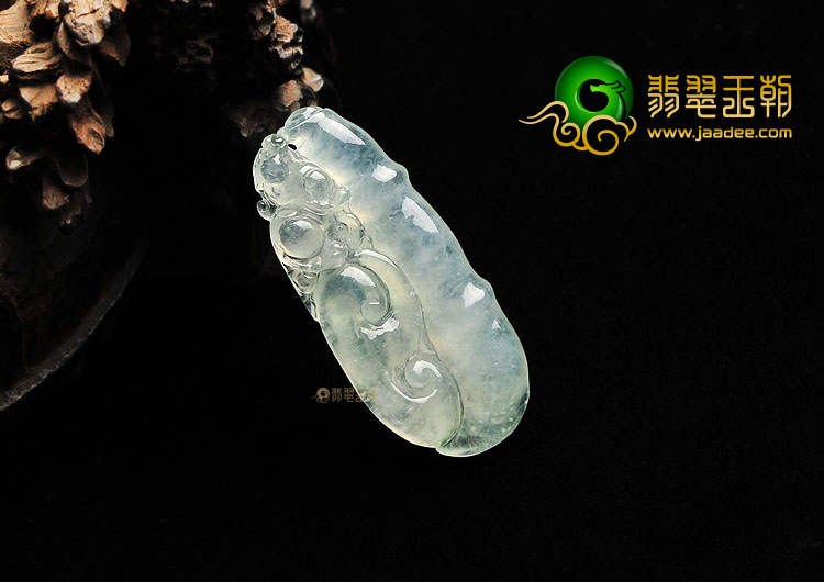 (超值推荐)冰种淡晴水节节高挂件