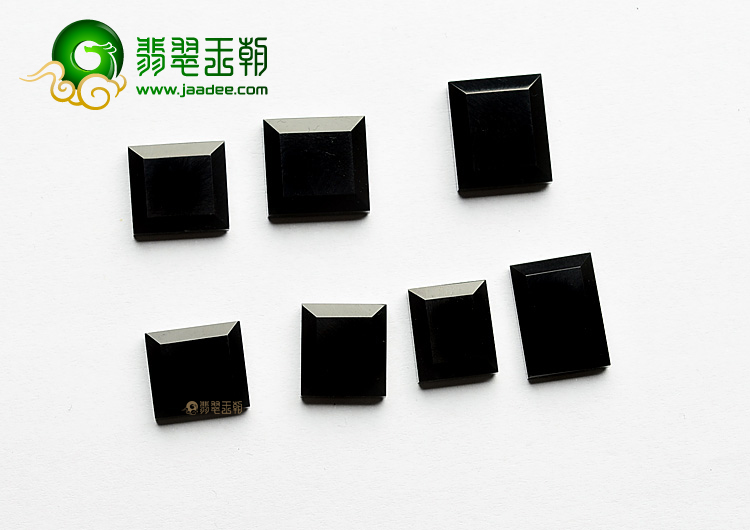(超值推荐)冰玻种墨翠戒面(一批走)