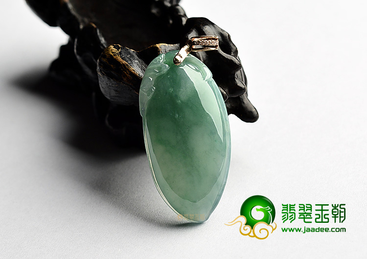 冰种晴水飘花福瓜挂件