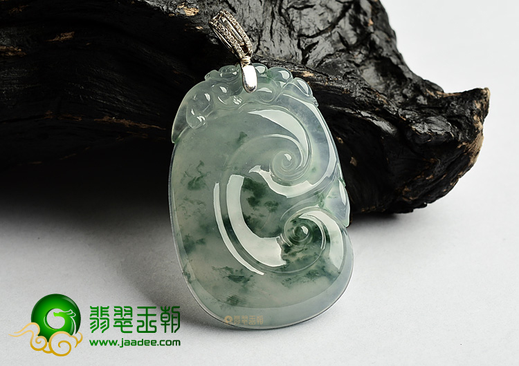 冰种飘花如意挂件(金扣)