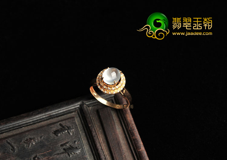 (超值推荐)玻璃种起莹光无色镶玫瑰金戒指(真钻)