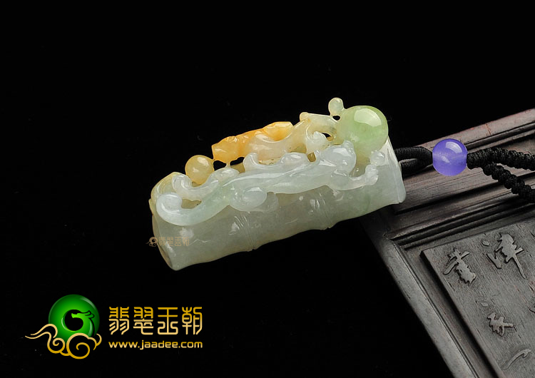 糯冰种三彩节节高挂件