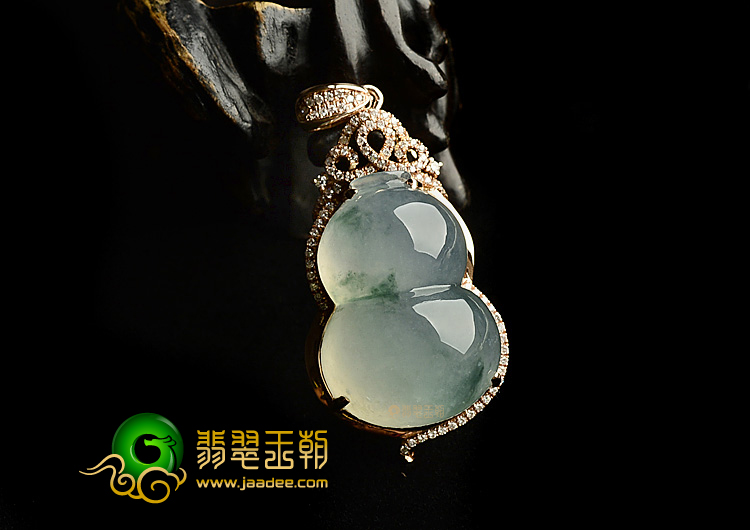冰玻种飘花镶玫瑰金葫芦胸坠(真钻)