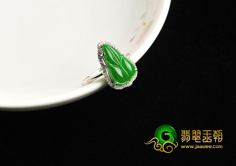 https://jdimg.jaadee.net//images/201405/goods_img/40879_P_1401071231857.jpg