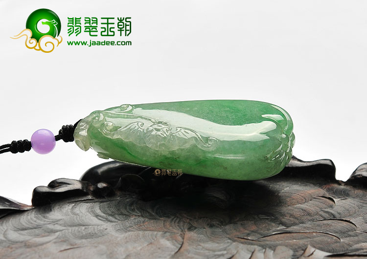 糯冰种豆色福瓜挂件
