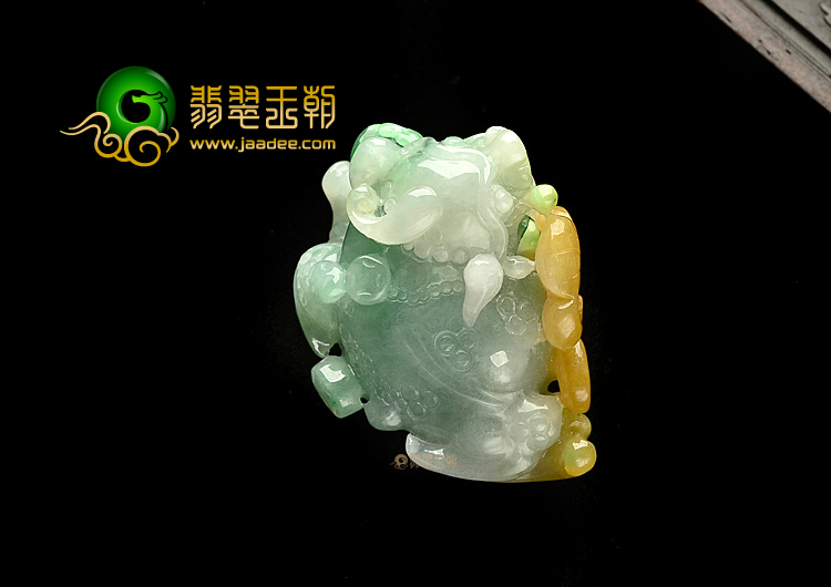 糯冰种三彩招财进宝挂件