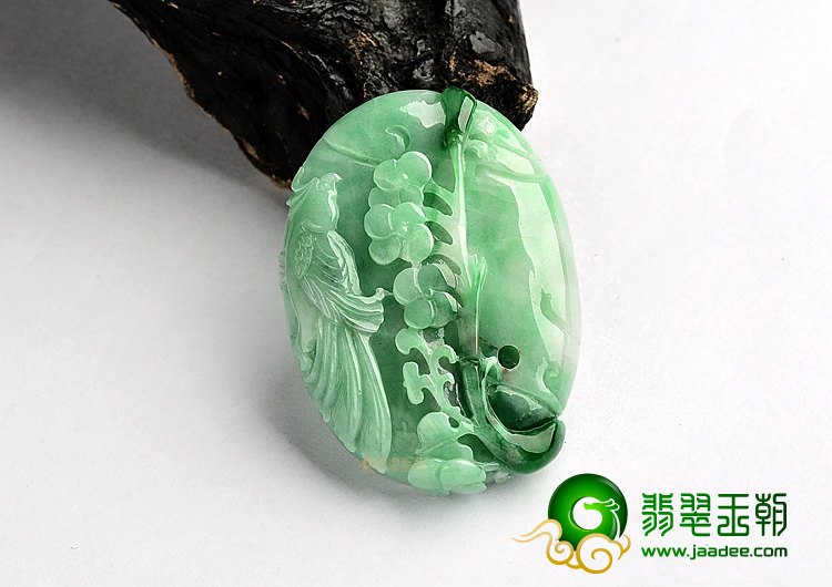 糯冰种飘翠英明神武挂件