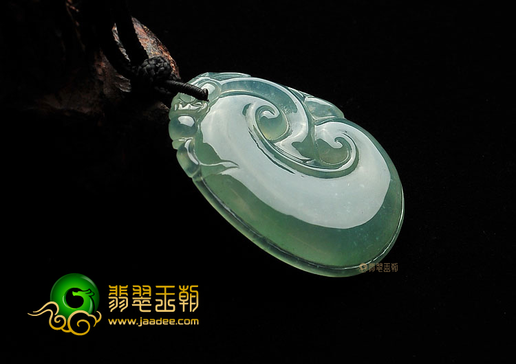 冰种晴水如意挂件