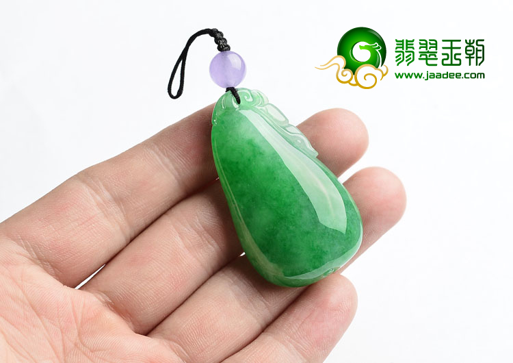 (超值推荐)冰种阳绿福瓜挂件(一对)