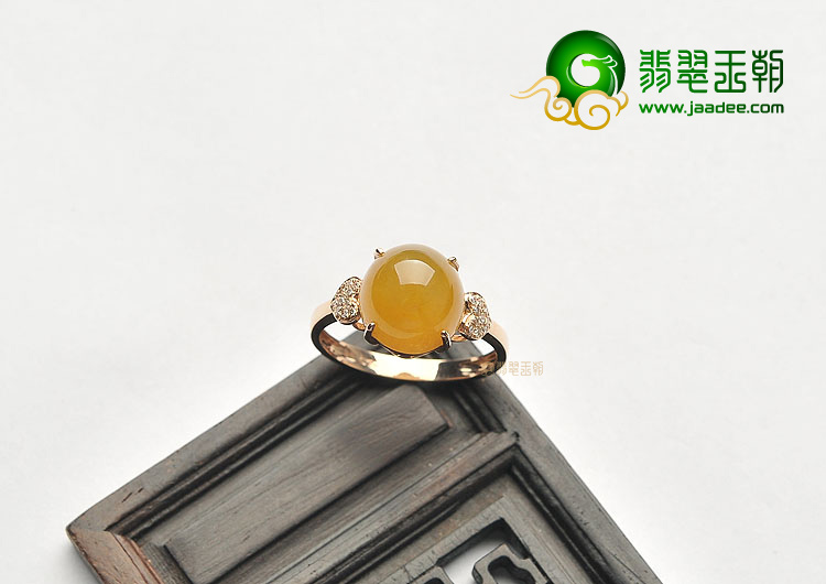 冰种黄翡镶玫瑰金戒指(真钻)