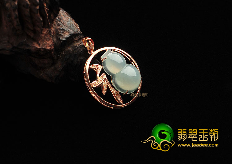 (超值推荐)冰种晴水镶玫瑰金葫芦胸坠(真钻)