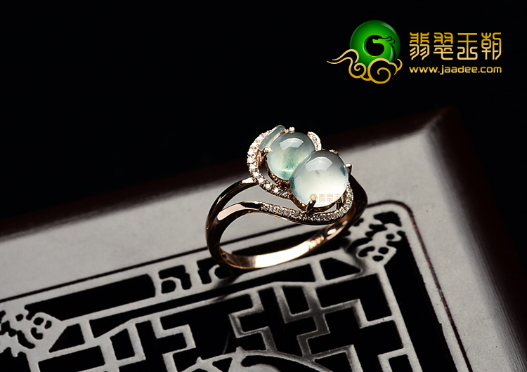冰种飘花镶玫瑰金葫芦戒指(真钻)