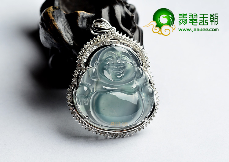 (超值推荐)玻璃种晴水镶白金玉佛胸坠(真钻)
